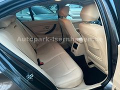 BMW 320d Luxury Line 135kW*Leder*Xenon*SZH*RFK*SDach