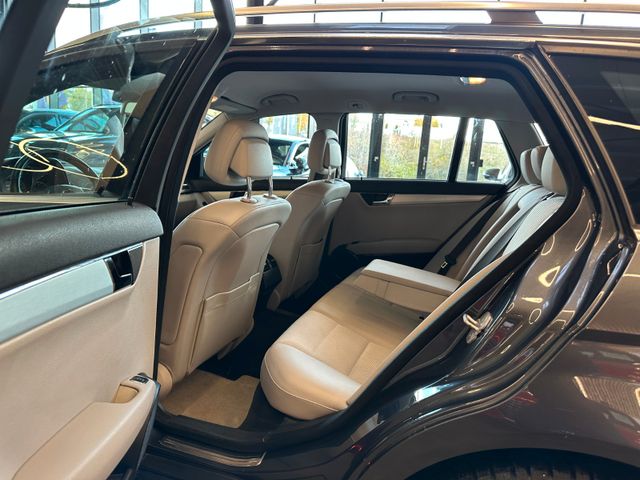 MYAUTOCENTER – Gebraucht- und Jahreswagen mit Werkstattservice in Pfaffenhofen Mercedes-Benz C 220 T CDI Blueefficiency *2. Hand*CD-Wechsler*