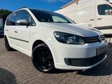 Volkswagen Touran Trendline/Klima/7 Sitzplatz/AHK/PDC/HU&AU - VW Touran Gebrauchtwagen in Rostock