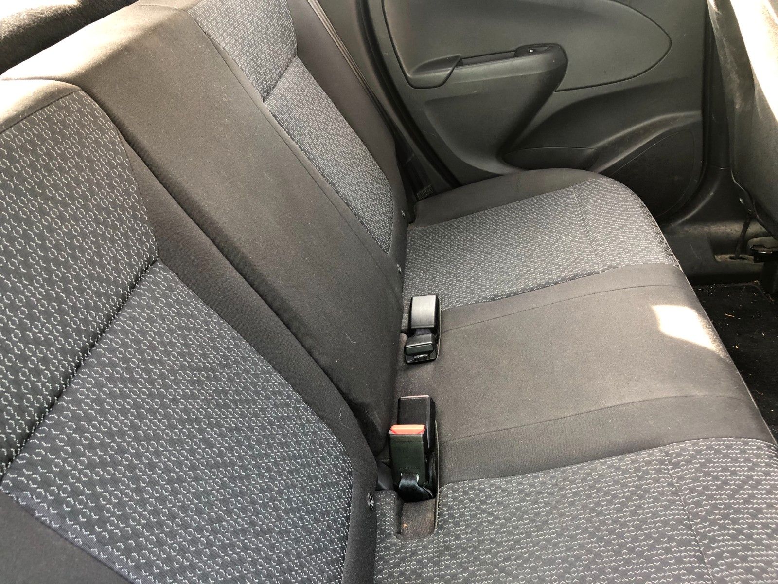 Fahrzeugabbildung Opel Crossland (X) Edition Unfall