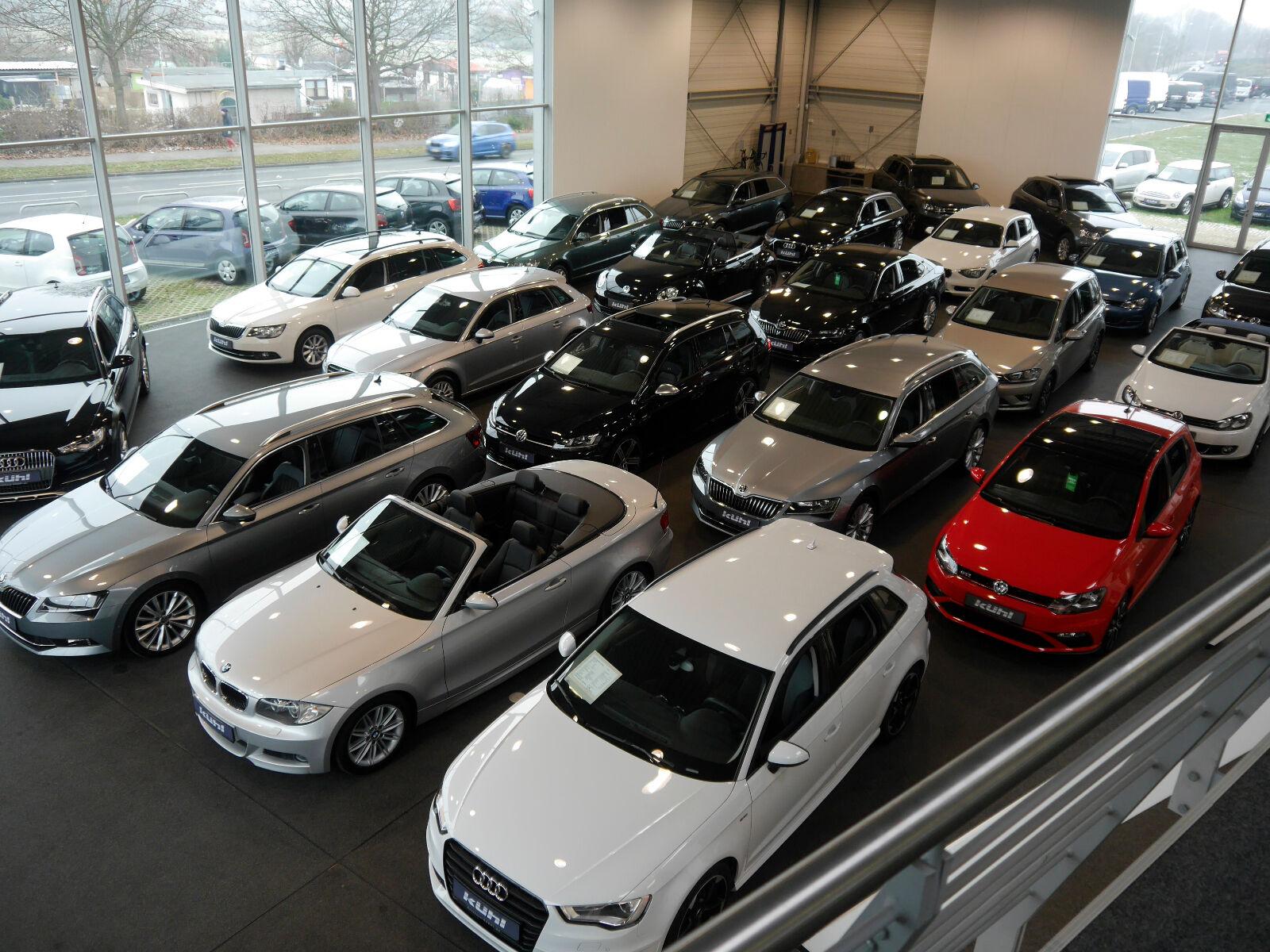 showroom-image-bottom