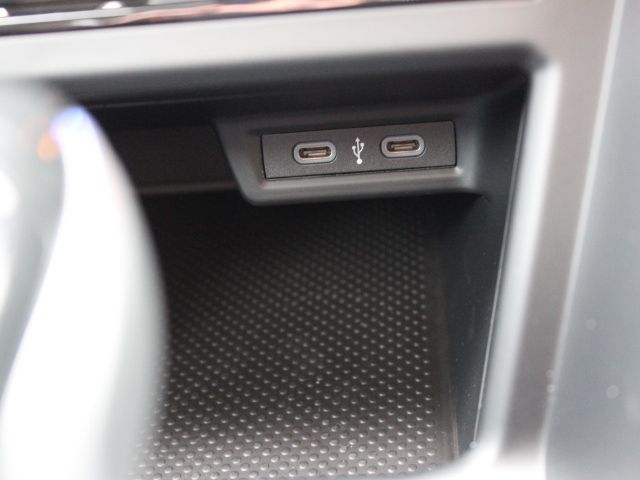 Taigo 1.0 TSI Life KLIMA/LED