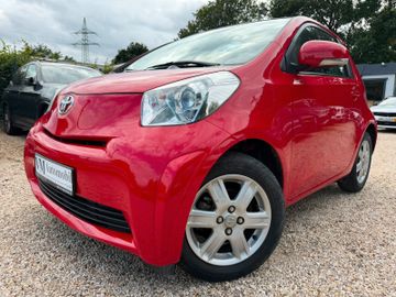 Toyota IQ - 1
