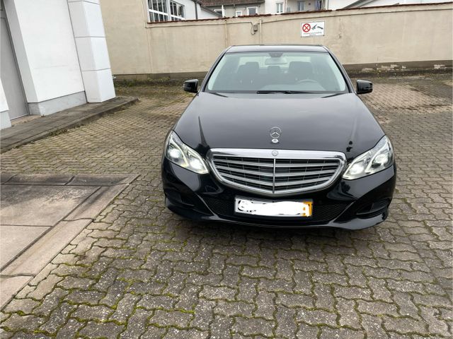 Mercedes-Benz E 200 BlueTEC BlueEFF. Edition Autom. Edition