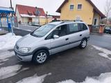 Opel Zafira 1.6 16V Elegance TÜV 7 SITZER Klimaanlage - Opel Zafira Elegance mit Benzin-Antrieb