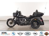 Harley-Davidson Tri Glide Ultra FLHTCUTG  VORFÜHRER - HARLEY-DAVIDSON BENZIN TRIKE TRI GLIDE