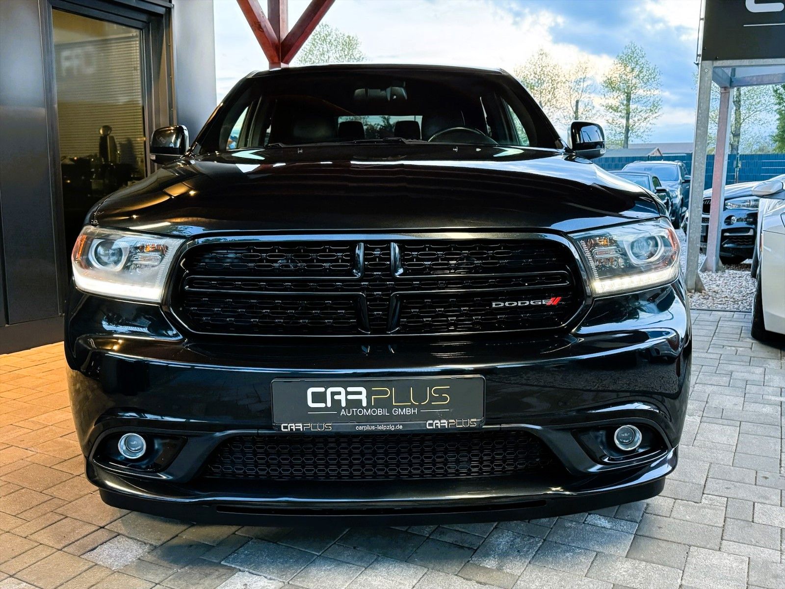 Fahrzeugabbildung Dodge Durango 5.7 V8 4x4 R/T Sport Black Edition *LED*