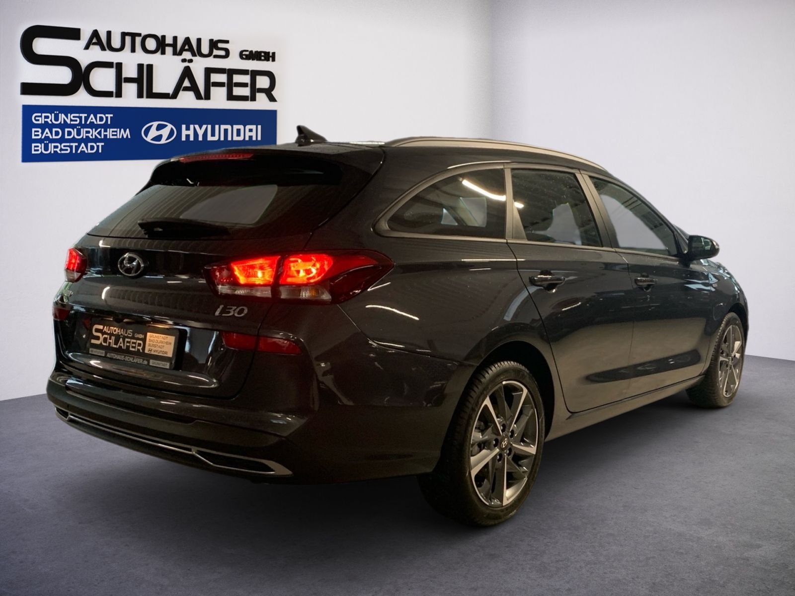 Fahrzeugabbildung Hyundai i30 Kombi 1.5 T-GDI 7-DCT Trend Mild-Hybrid Navi