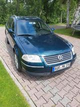 Volkswagen VW Passat Variant 3BG 2 l TÜV neu - Volkswagen Passat Variant aus 2002