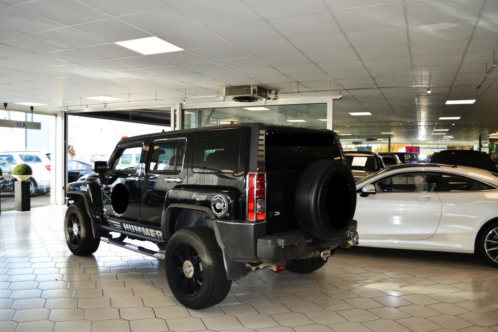 Hummer H3