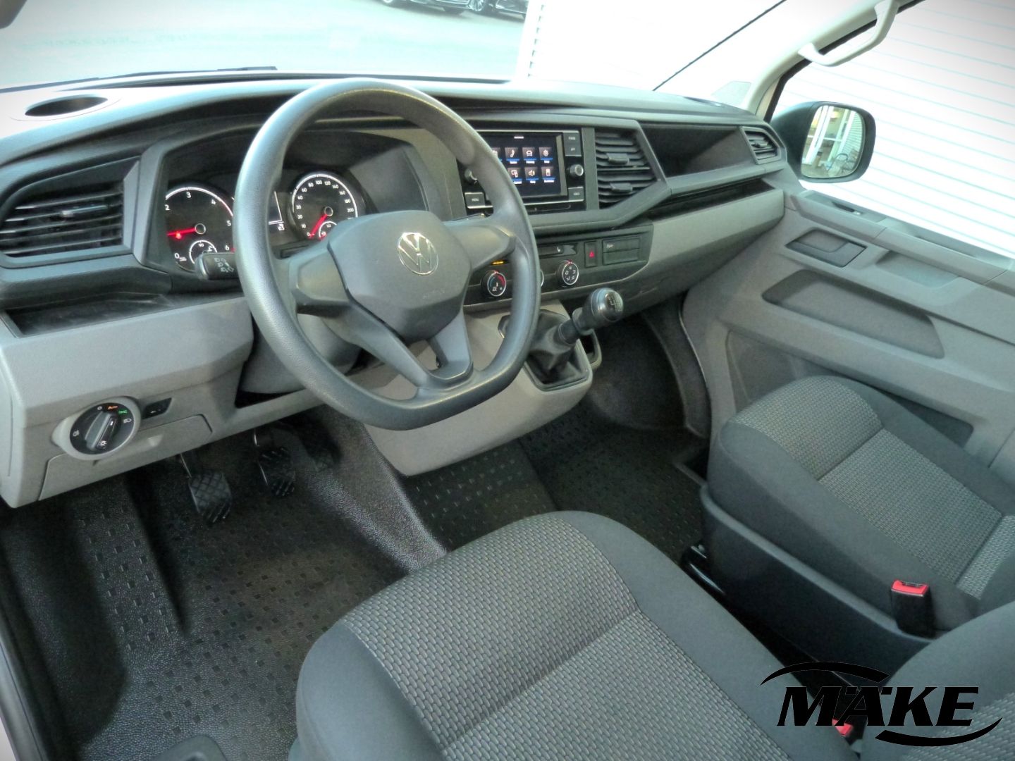 T6.1 Transporter Kombi 2.0 TDI EcoProfi, AHK, PD