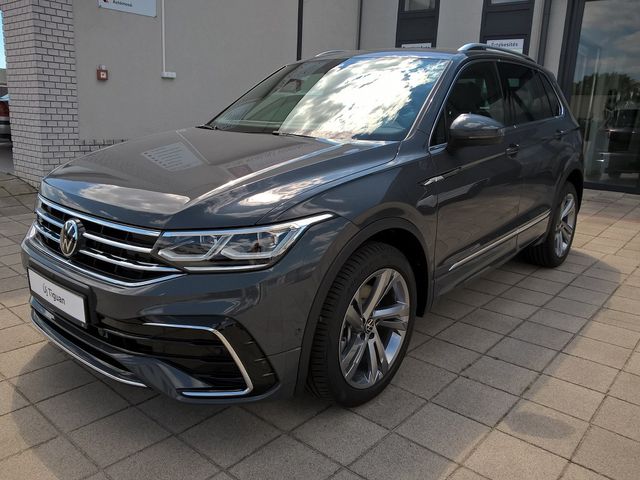 Volkswagen Tiguan 2.0 TDI DSG R-Line AHK 360 Matr Navi Pano