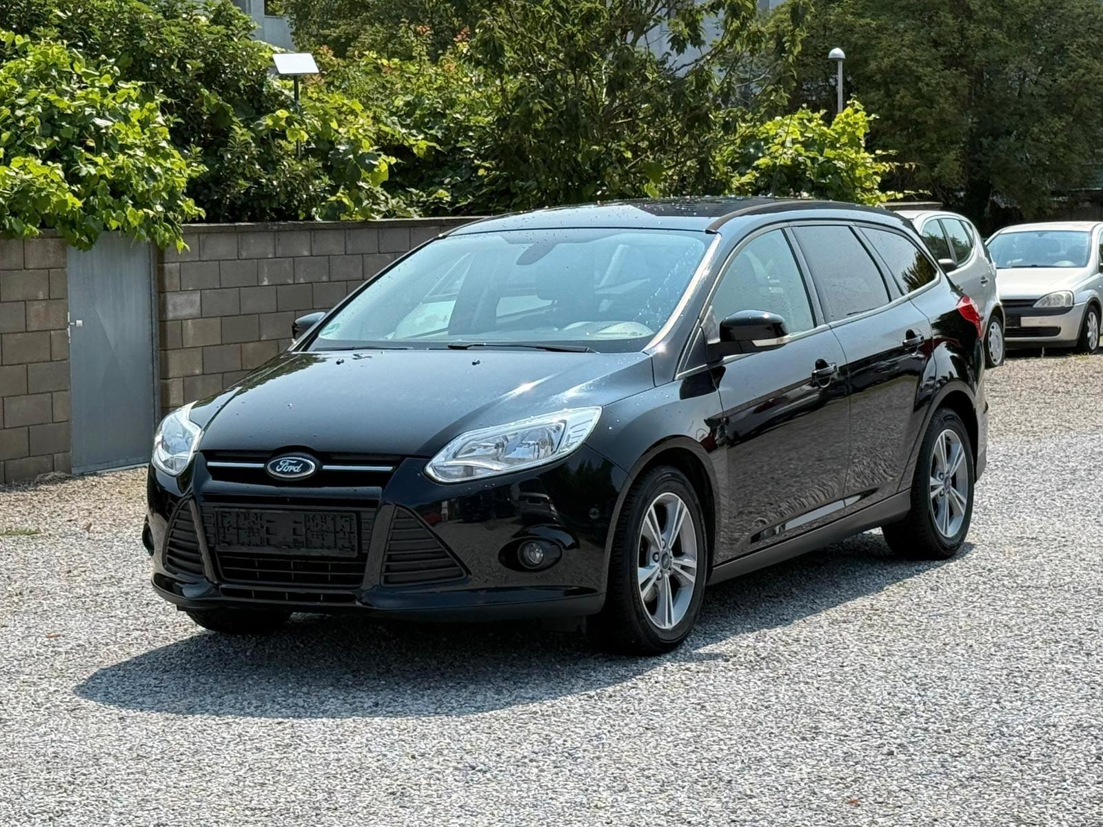 Ford Focus Turnier Sync Edition 1.0i KLIMA+PDC+SHZ+LM