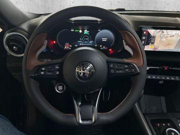 Alfa Romeo Tonale 1.5 Intensa 360+Kam.+KeyLess+Navi+SHZ+ACC