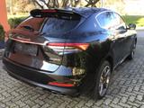 Maserati Levante 2.0 Hybrid GT Auto 4WD GT GRANSPORT - Maserati Levante von privat