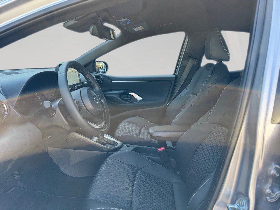 Fahrzeugabbildung Mazda 2 Hybrid HOMURA