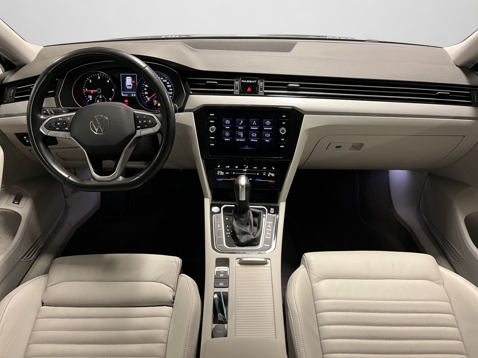 Volkswagen Passat Variant - Bild 4