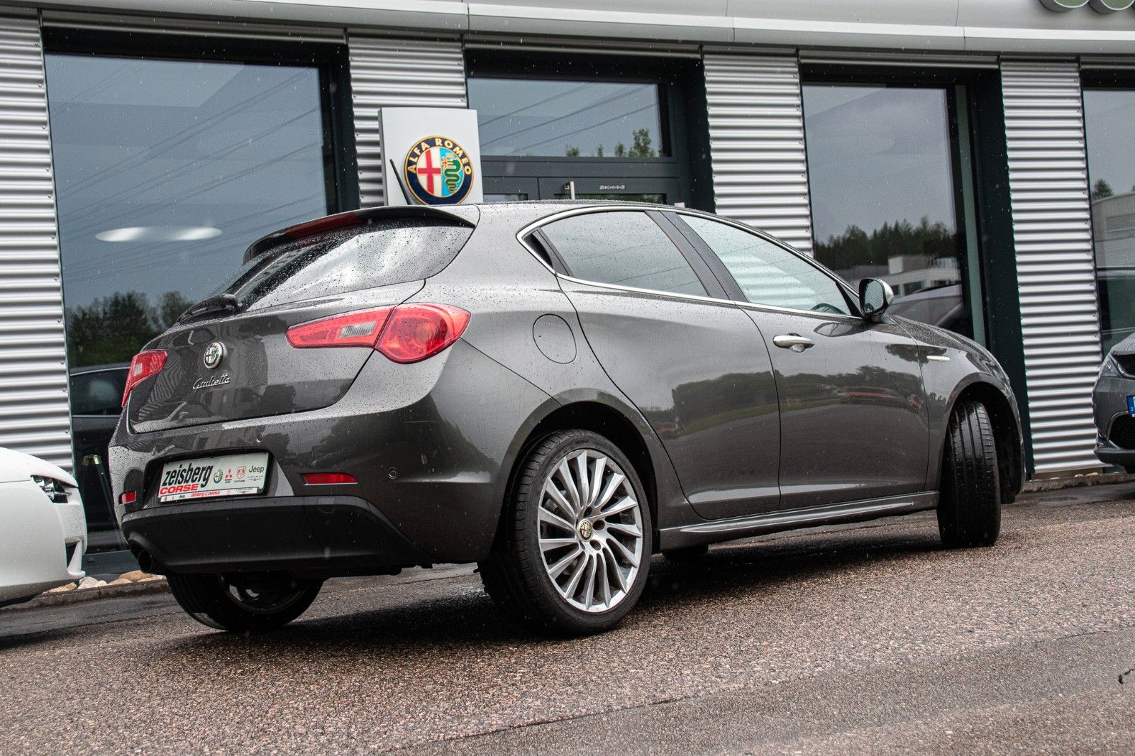 Fahrzeugabbildung Alfa Romeo Giulietta 1.4TB Turismo Navi*1Hd*Temp*Sitzhzg