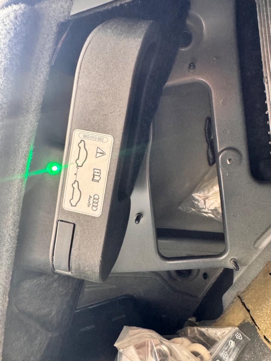 AUDI Q5 - 2.0 179 CV - BVM - ATTELAGE