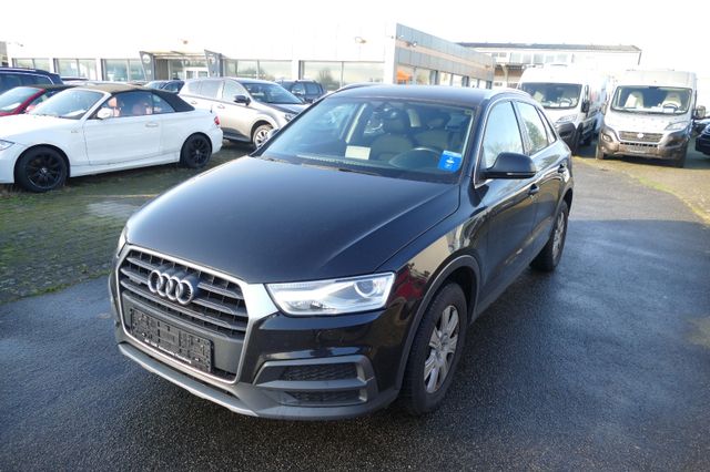 Audi Q3 2.0 TDI S tronic Quattro Design Xenon Navi