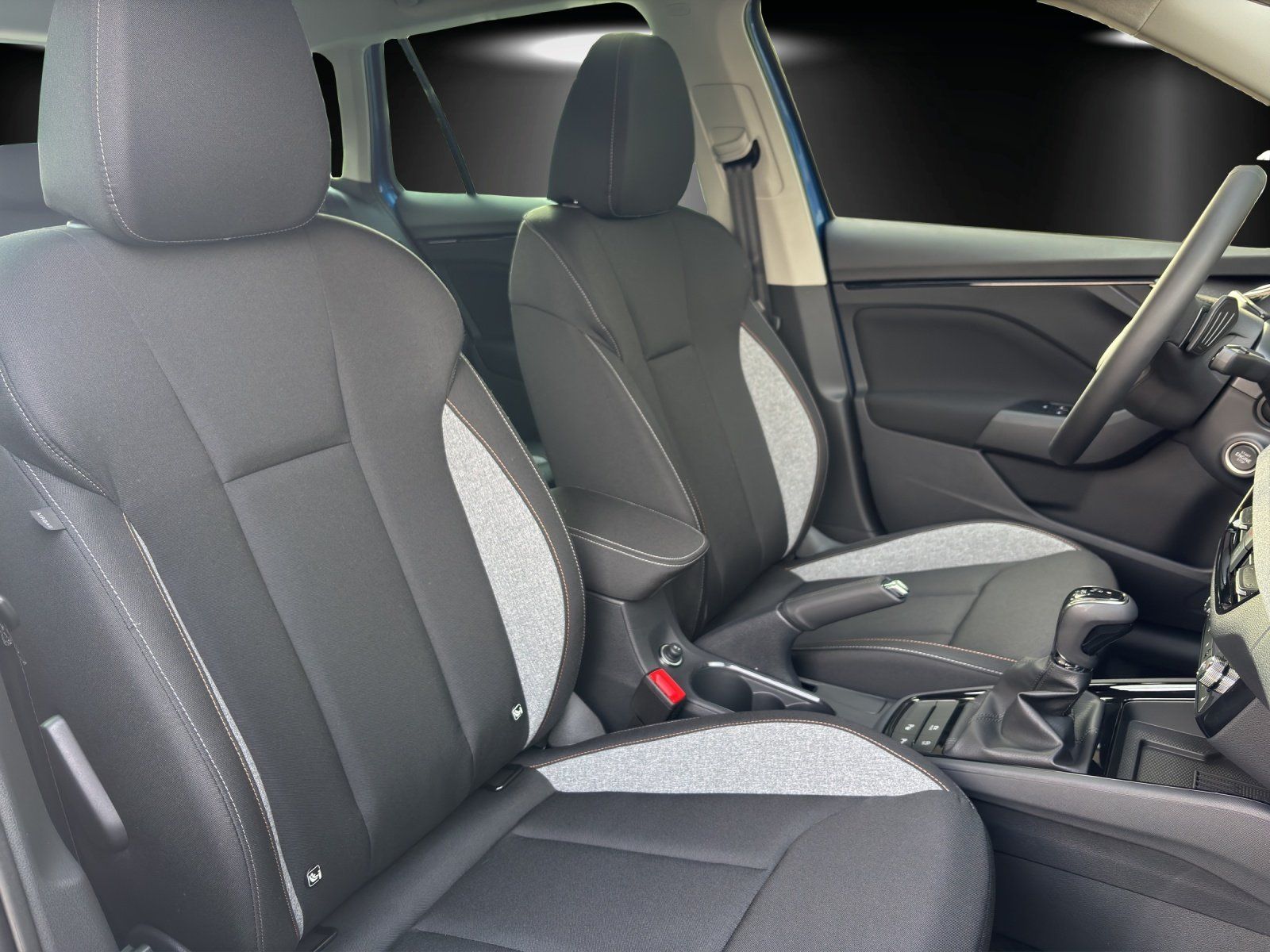 Fahrzeugabbildung SKODA Kamiq Balance DSG+AHK+ACC+BLACK+5-JAHRE GARANTIE