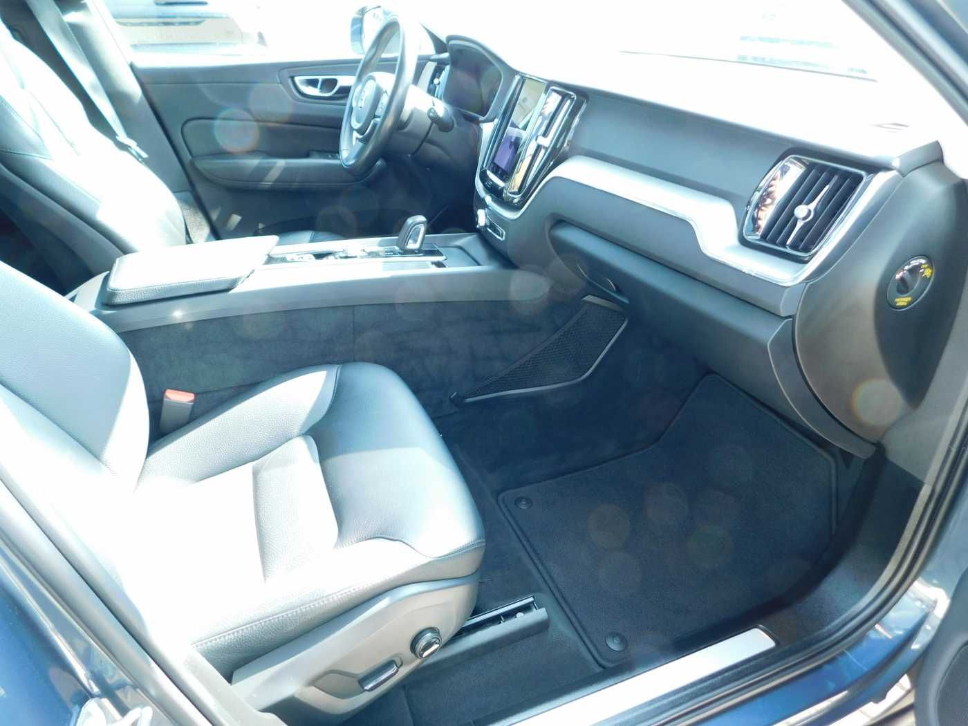 Fahrzeugabbildung Volvo XC60 T6 AWD Recharge Inscription Expression