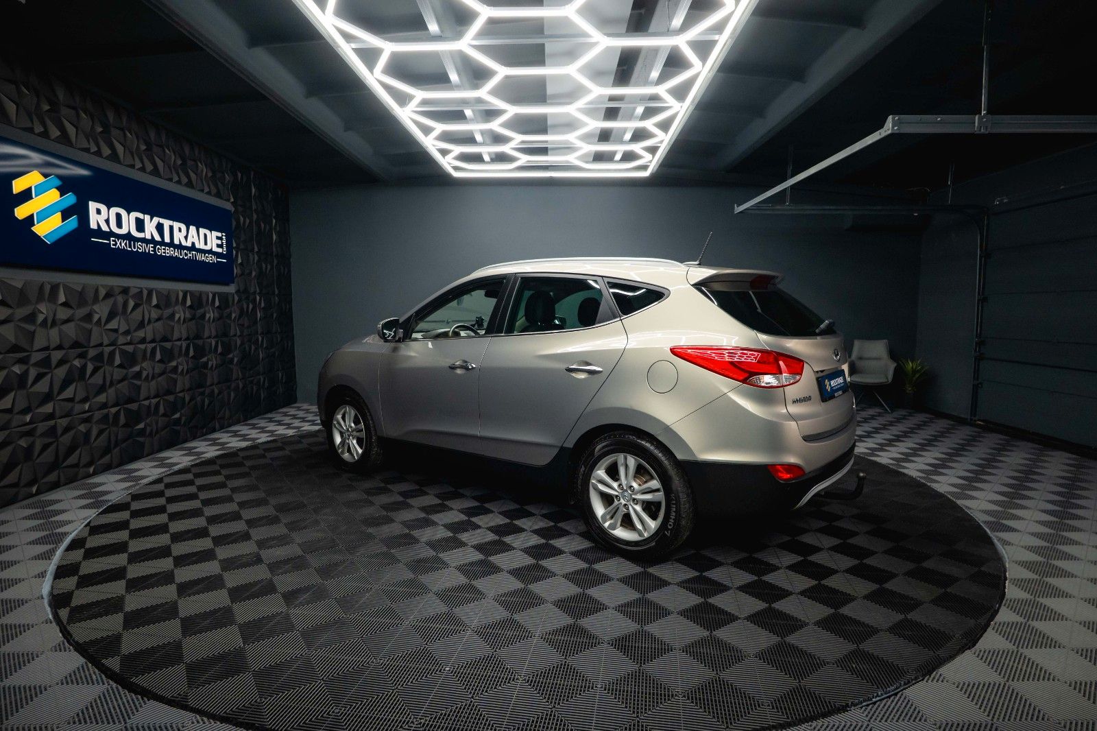 Fahrzeugabbildung Hyundai ix35 Premium AWD Autom. *Kamera*Navi*TÜV Neu*LED