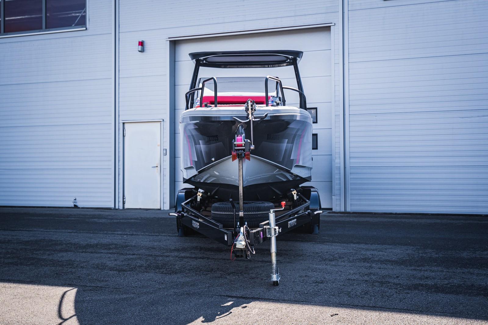 Andere Boat BRABUS SHADOW 300 CROSS TOP INCL. TRAILER