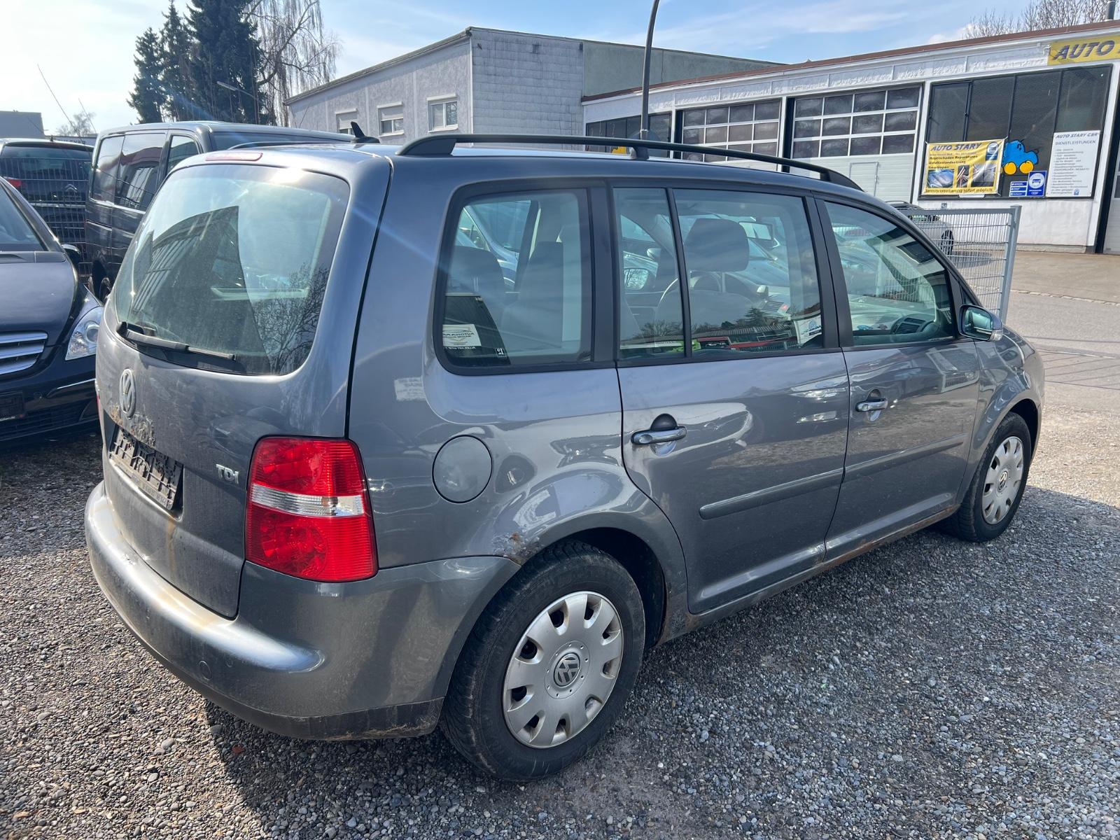 Volkswagen Touran 2006 — photo 6