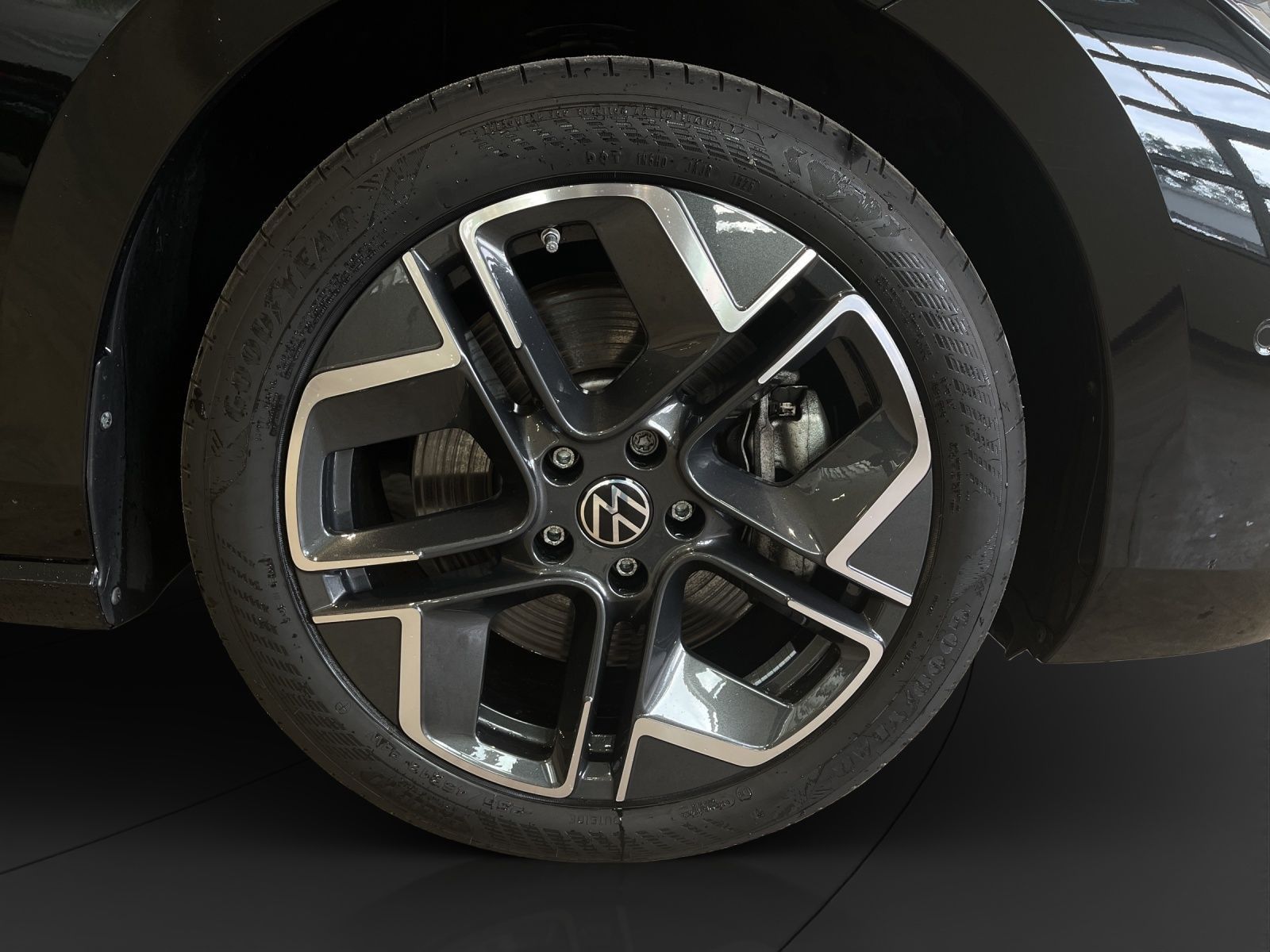 Volkswagen Passat Variant - Bild 13