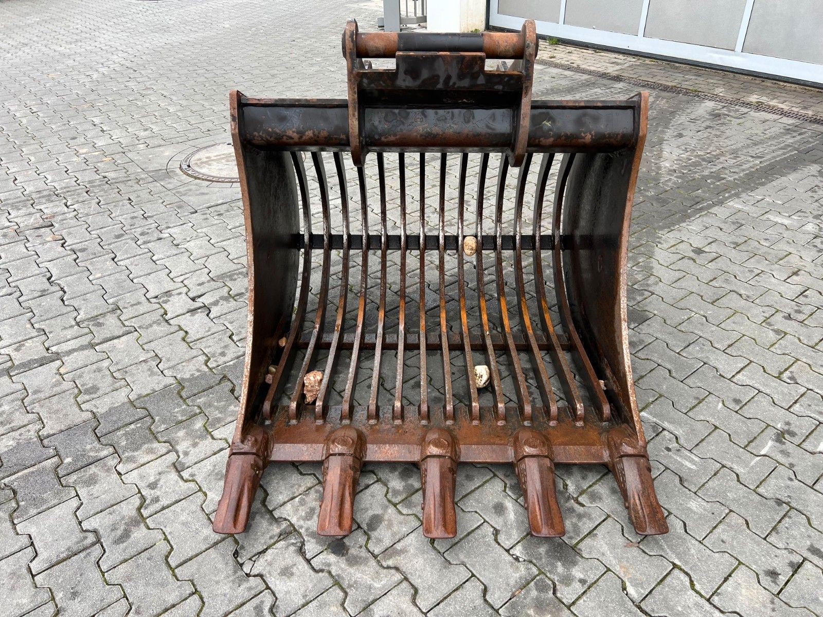 Fahrzeugabbildung Andere Henle K5S Sieblöffel / Löffel / OQ65 / 2020