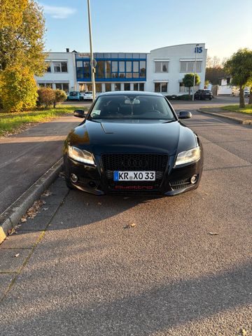 Audi Aufi A5 3.0TDI