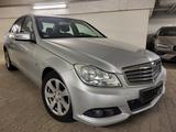 Mercedes-Benz C 180 CGI BlueEfficiency - Mercedes-Benz C 180 aus 2012: Limousine