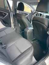 Hyundai i30 1.6 CRDi Style - Hyundai i30: Crdi Style