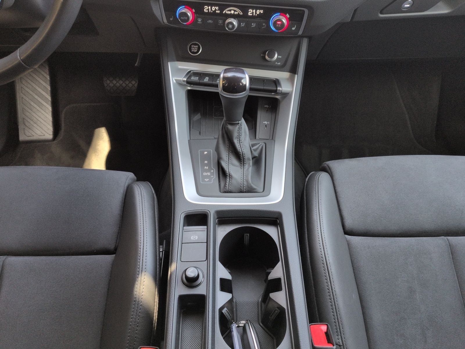 Audi Q3 Sportback S line 35 TDI LED ACC Stdhz AHK foto 12