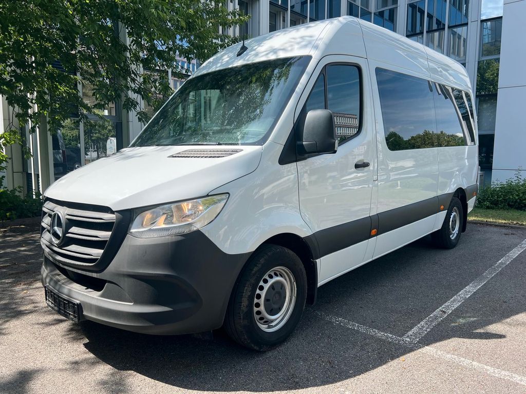 Image of Mercedes-Benz Sprinter