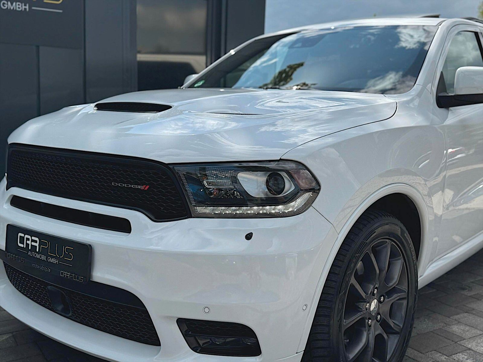 Fahrzeugabbildung Dodge Durango 5.7 V8 R/T 4x4 Night Paket *LED*7 Sitze*