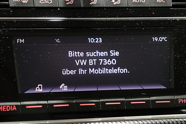 Up! MOVE 1.0 L 65 PS FREISP. ZV DAB WInterräder