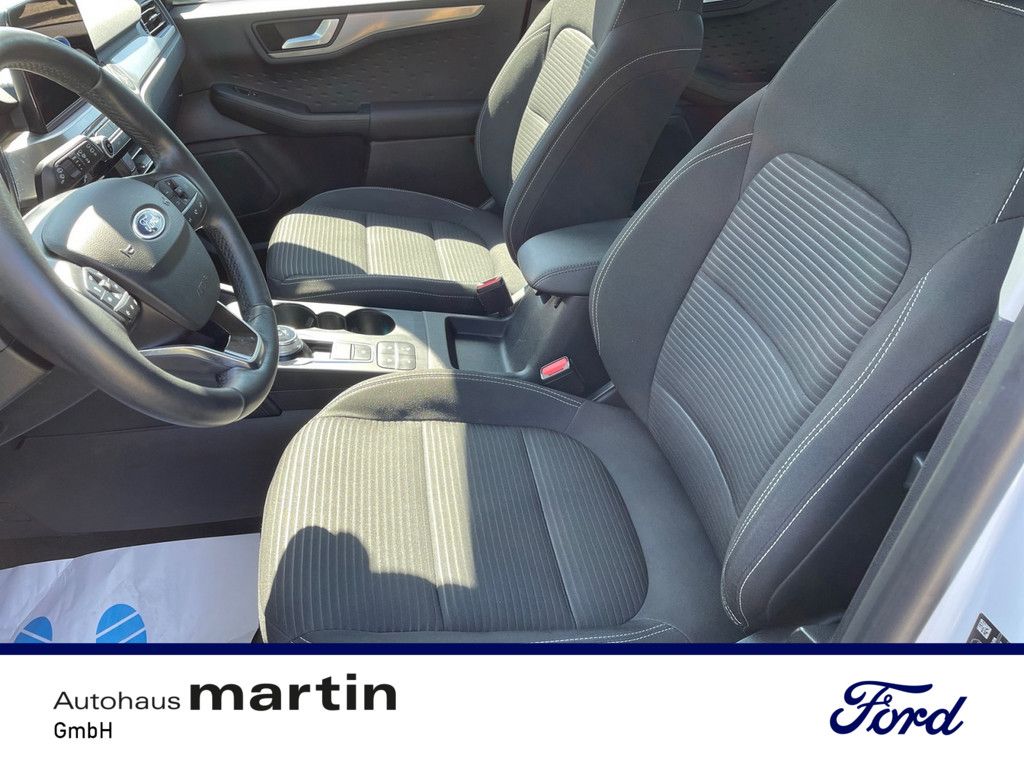 Fahrzeugabbildung Ford Kuga 2.5 Duratec Plug-in-Hybrid PHEV Titanium EU