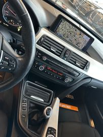 BMW 318 d *HeadUp*Spurhaltass.*BiXenon*