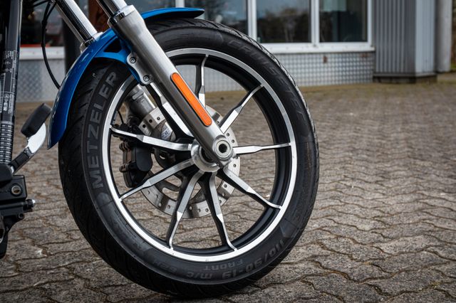 Fahrzeugabbildung Harley-Davidson LOW RIDER FXLR 107cui SOFTAIL - Gepflegt -