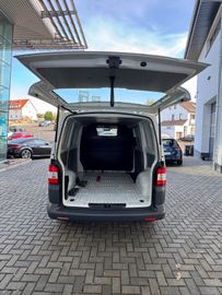 Volkswagen T5 Transporter - 8