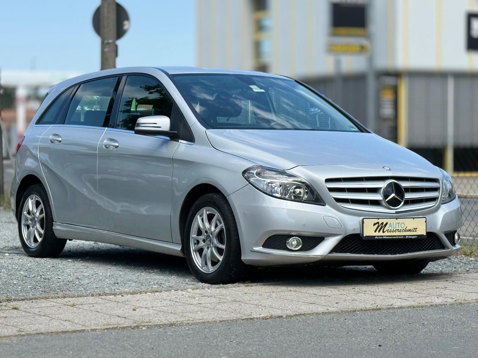 Mercedes-Benz B 200 CDI AUTOMATIK AHK KLIMA NAVI SHZ