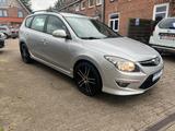 Hyundai i30 cw Classic +Klima+HU/AU neu+ - gebrauchte Hyundai i30 aus dem Jahr 2011
