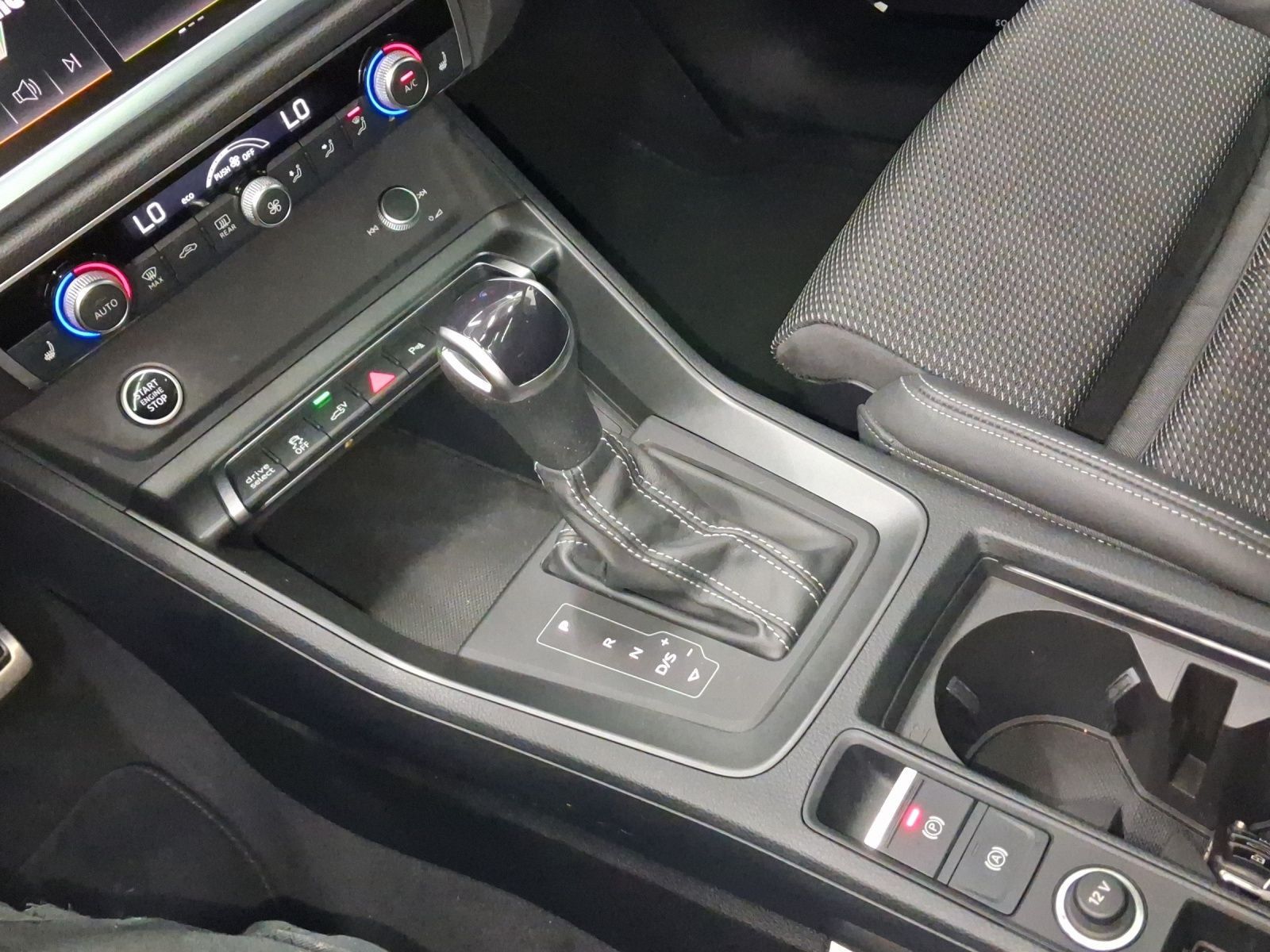 Audi Q3 Sportback 45 TFSI e 2x S LINE PANO LM20 SONOS foto 11