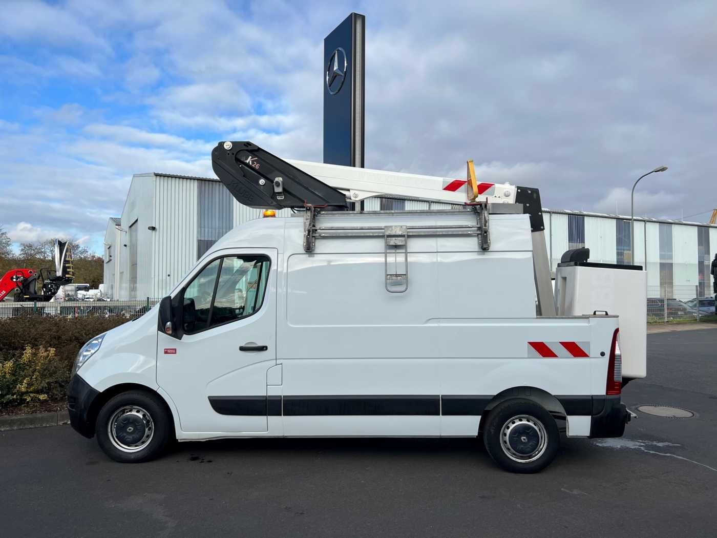 Fahrzeugabbildung Renault Master 2.3 dCi / KLUBB K26, 12m