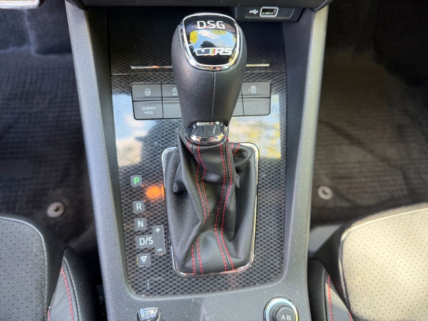 Skoda Octavia Combi RS 60 2,0 TDI 4x4 LM Navi Kam. ACC foto 15