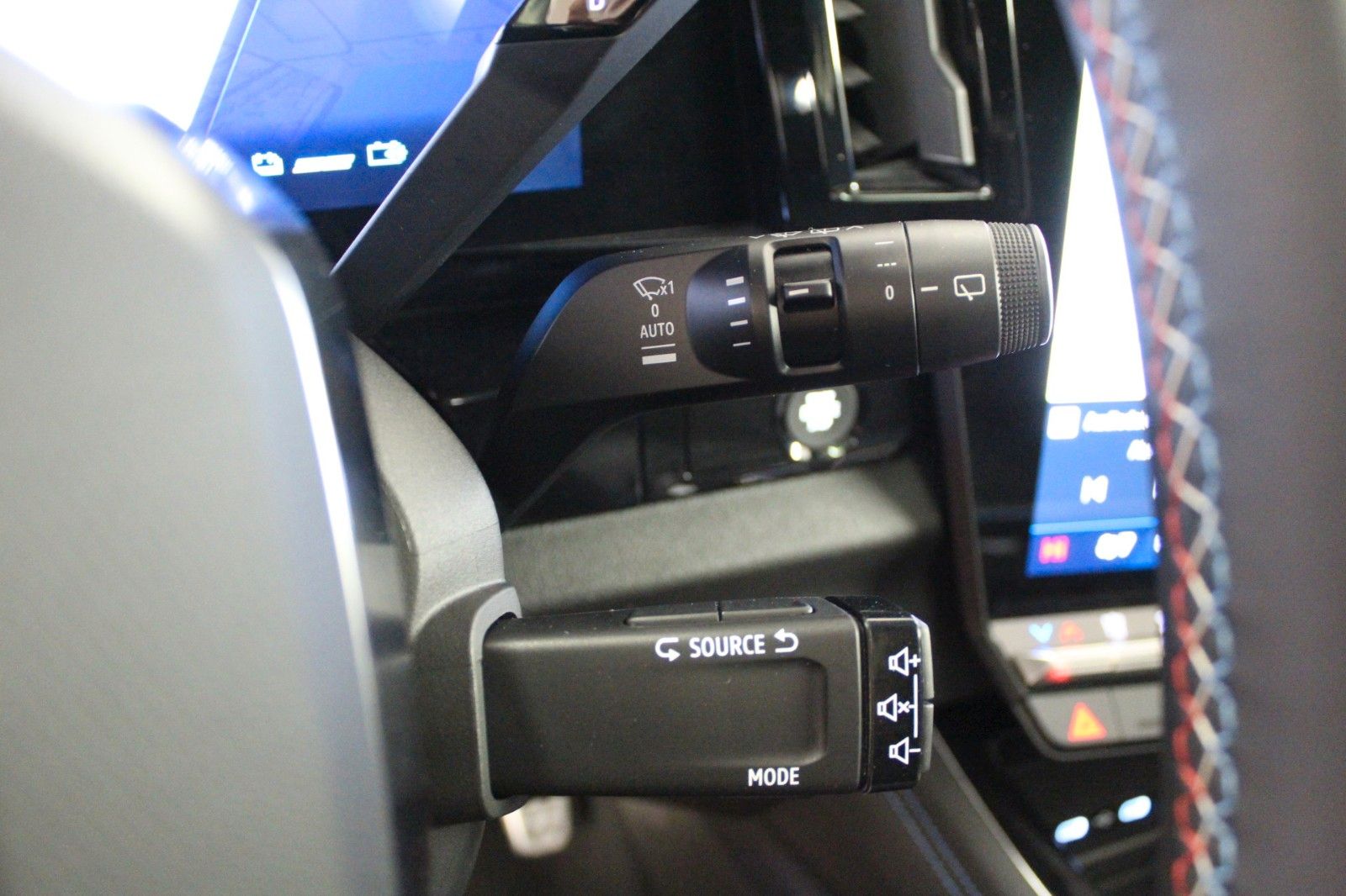 Fahrzeugabbildung Renault Austral E-Tech Full Hybrid 200 Techno Esprit Alp