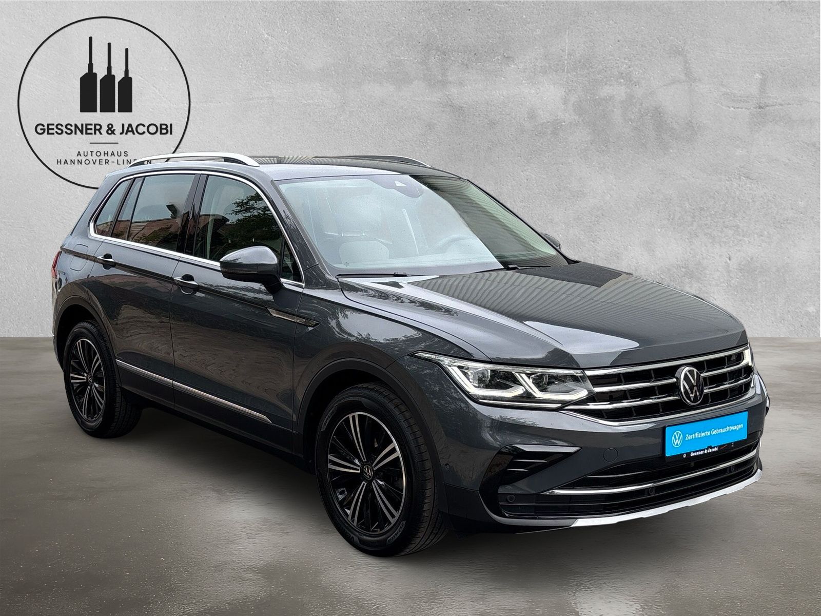 Fahrzeugabbildung Volkswagen Tiguan 1.5 TSI Elegance AHK Kamera SHZ