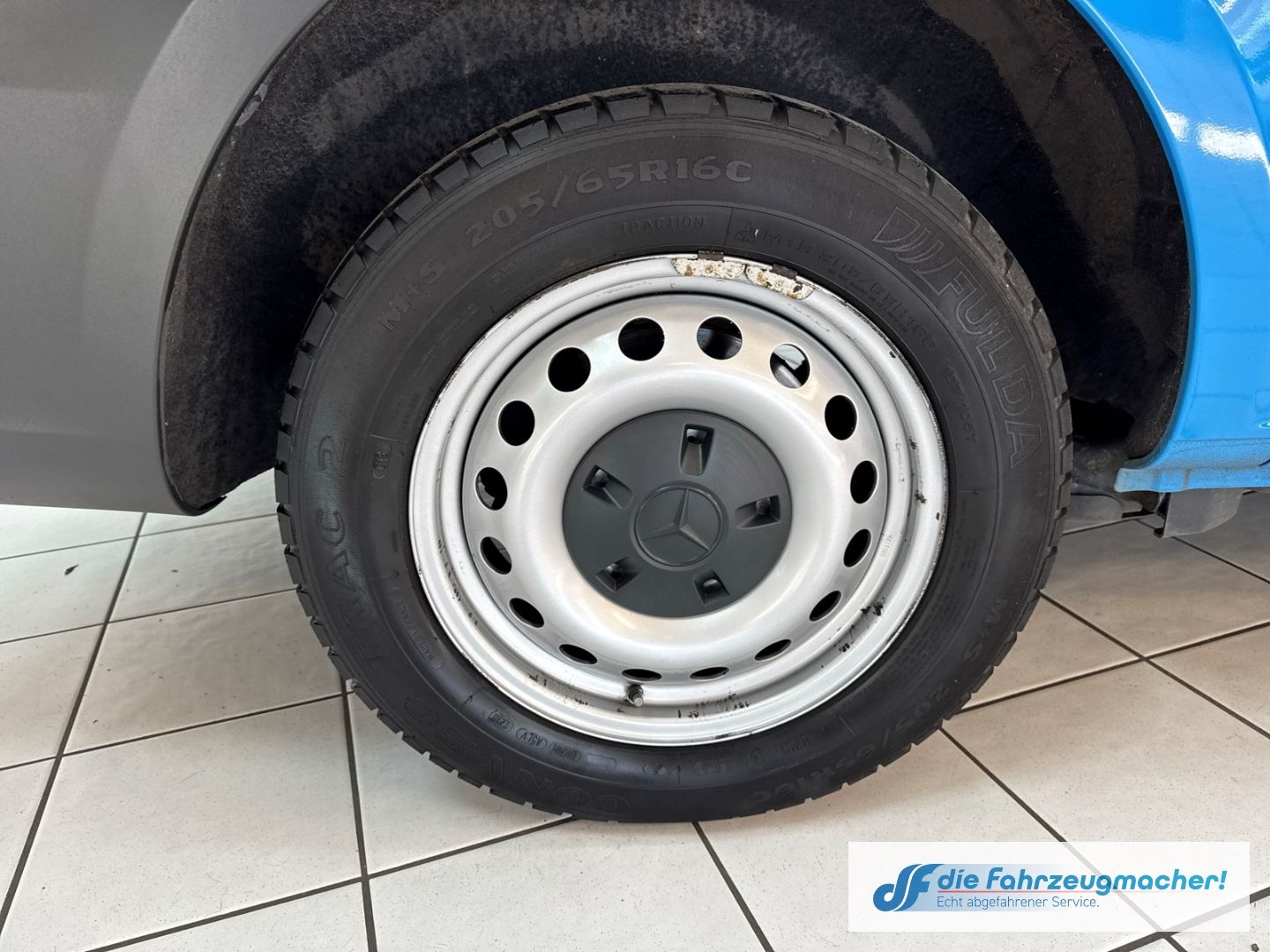 Fahrzeugabbildung Mercedes-Benz Vito Kasten 111 CDI FWD lang BlueTEC  SHZ Parkle